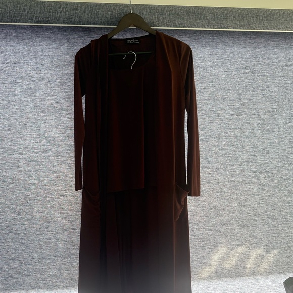 Brigette Brianna “Sexy Modest” 3-Piece Set in Chocolate (XS) - Picture 2 of 3